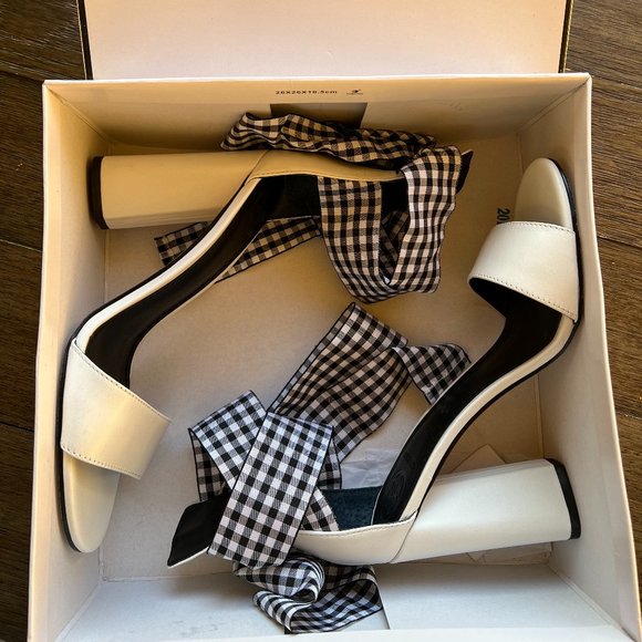 NEW Guess Pump Allison's Women White Leather Checkered Ribbon - Picture 6 of 14